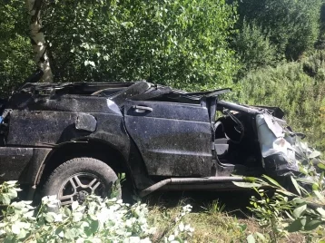 Фото: В Кузбассе на дороге перевернулся «УАЗ Патриот»: водитель погиб 1