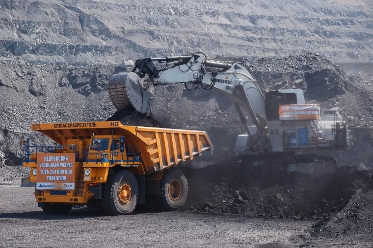 Фото: Горняки Кедровского разреза добыли 250-миллионную тонну угля 4