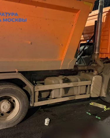 Грузовик сбил 10-летнего мальчика на самокате в Зеленограде