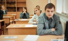 Кузбасские выпускники сдадут ЕГЭ по биологии и иностранным языкам