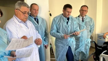 Фото: Заместитель генерального прокурора России Дмитрий Демешин посетил Кузбасский клинический центр охраны здоровья шахтёров 2