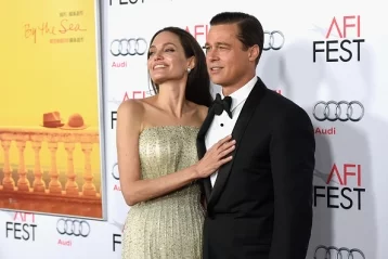 Фото: СМИ: Анджелина Джоли и Брэд Питт решили не разводиться 1