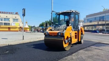 Фото: «Темпы хорошие»: мэр Кемерова показал, как ремонтируют улицу Кирова 1