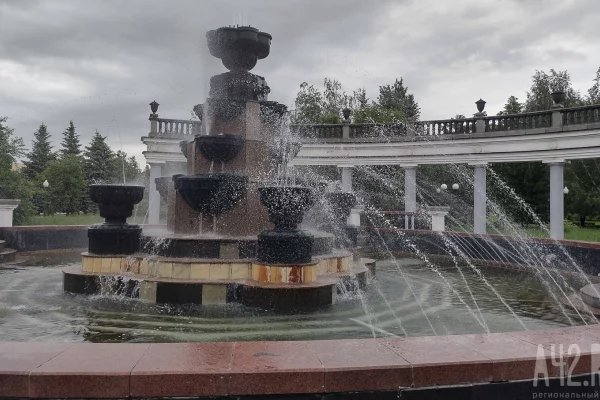 В Новокузнецке завершился ремонт фонтана в Саду металлургов