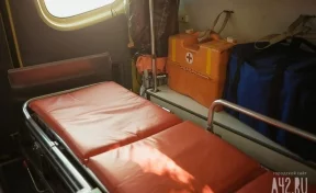 В Кемерове 23-летняя водитель попавшего в ДТП трамвая получила открытый перелом ноги