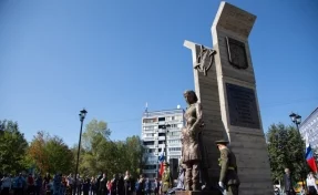 Создатель памятника в честь жителей блокадного Ленинграда в Кемерове получил «Золотого льва»