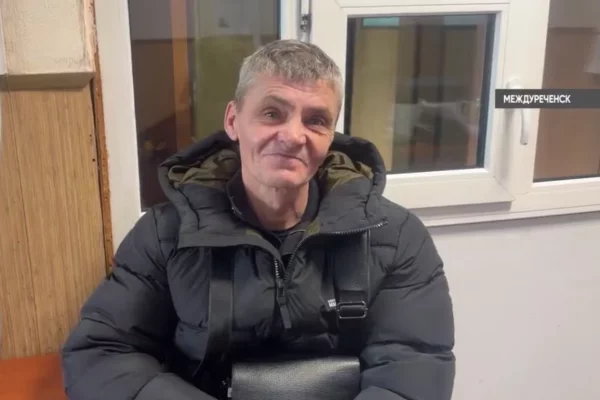 Пьяный кузбассовец протаранил две машины и скрылся с места ДТП