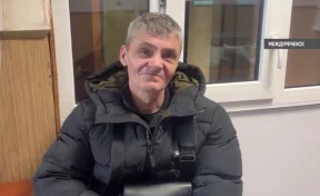 Пьяный кузбассовец протаранил две машины и скрылся с места ДТП