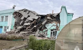 Школа обрушилась в Татарске Новосибирской области