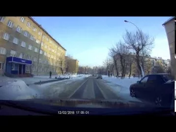 Фото: За незаконную парковку в центре Кемерова оштрафовали двух водителей 1