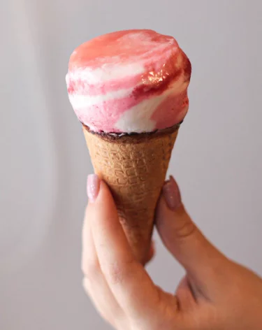 В Монголию с начала года отправили 152 тонны кузбасского мороженого