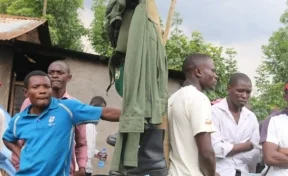 В Кении покойника достали из могилы, чтобы снять с него служебную униформу