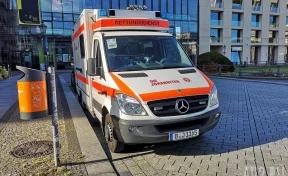 В Германии 8 человек пострадали при наезде автомобиля на толпу