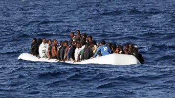 Фото: Тела 26 изнасилованных девушек и подростков нашли у берегов Италии 1