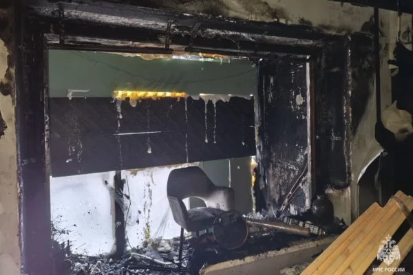 В Хабаровске из-за фейерверка загорелись сразу две квартиры