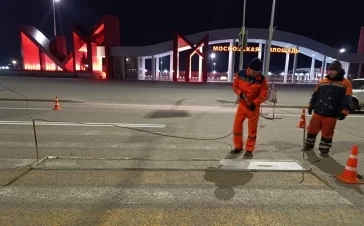 Фото: В Кемерове ночью начали наносить дорожную разметку 3