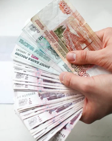 В Госдуме напомнили об увеличении МРОТ до 27 тысяч рублей с 1 января 2026 года