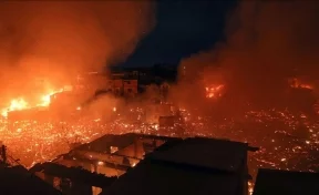 В Бразилии сильный пожар уничтожил сразу около 600 домов 