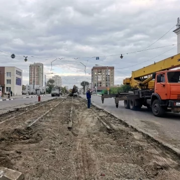 Фото: «Приходится останавливать работы»: мэр Новокузнецка обратился к водителям из-за ДТП 1