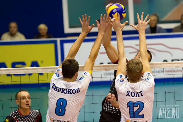 Волейболисты кемеровского «Кузбасса» проиграли 7 матч подряд в чемпионате России