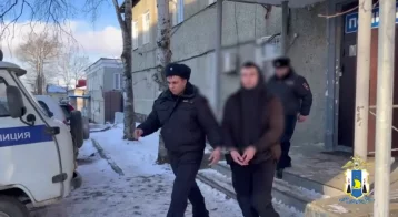 Фото: На Сахалине 3 мужчины совершили разбойное нападение ради 130 литров красной икры 1