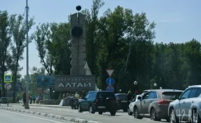 ГАИ Кузбасса предупредила водителей об ограничениях по дороге в Республику Алтай