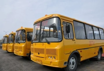 Фото: 70 новых школьных автобусов появились в отдалённых районах Кузбасса 1