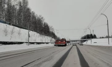 Фото: В «Кемдоре» отчитались о чистке дорог от снега 2