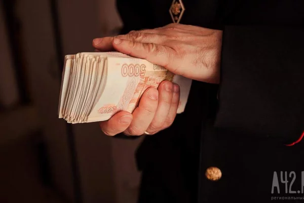 В Калининградской области чиновник потратил на корпоративы 9 млн рублей