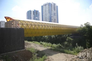 Фото: Власти Кемерова ответили на вопрос о сроках открытия «хрустального» моста 1