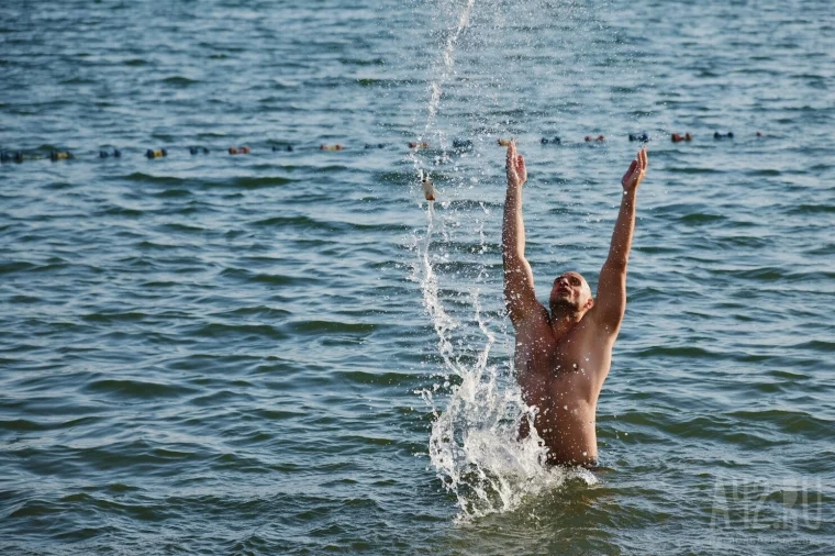 Фото: Иван Купала на Красном озере: как кемеровчане отметили праздник 40