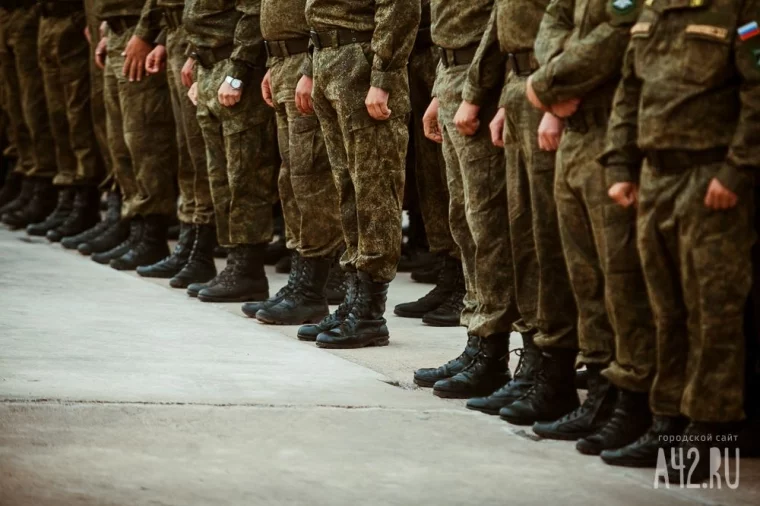 Фото: Владимир Путин постановил призвать запасников на военные сборы. Кто отправится служить и что грозит за неявку 1