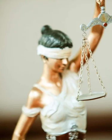 Жительница Кузбасса получила штраф за ложное сообщение об изнасиловании