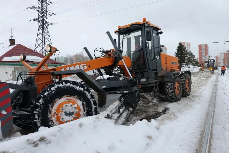 Фото: Улицы Рудничного района в Кемерове будут расчищать от снега круглосуточно 4