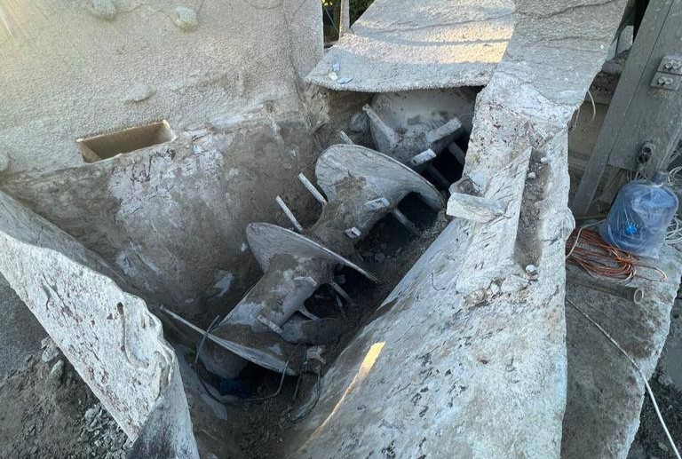 В Москве рабочий упал в установку для переработки бетона 