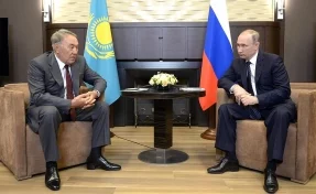 Назарбаев: Зеленский согласился встретиться с Путиным