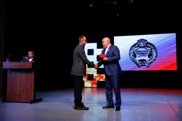 Фото: Губернатор Кузбасса вручил награды лучшим металлургам региона 1