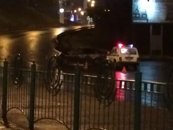 Фото: В Кемерове на Притомском проспекте столкнулись три авто 1