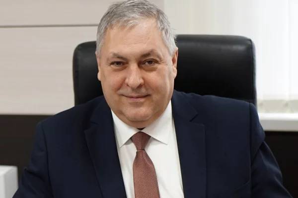 Губернатор Самарской области обматерил и уволил главу Кинельского района