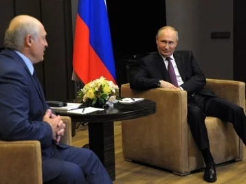 Фото: Эксперт объяснил, зачем Лукашенко взял младшего сына на переговоры с Путиным 1