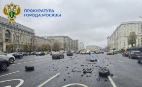 В массовом ДТП на Кутузовском проспекте в Москве пострадали 4 человека
