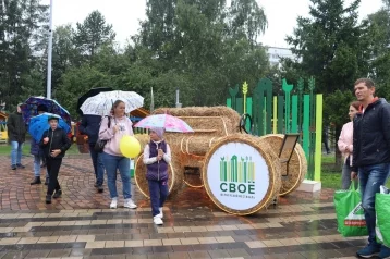 Фото: Сергей Цивилёв: фестиваль «Своё» даёт возможность кузбасским фермерам широко представить свою продукцию 1