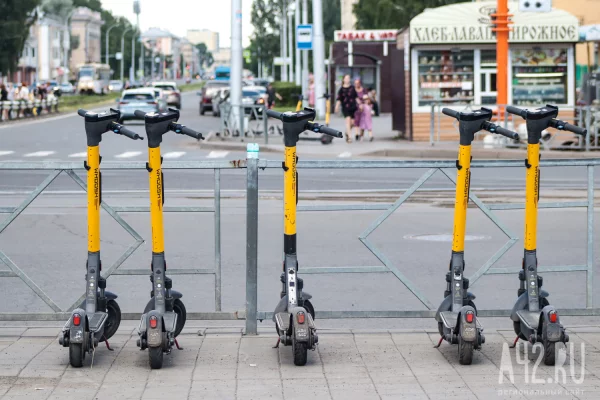 Депутаты объяснили, кого будут штрафовать за брошенные самокаты в Кузбассе