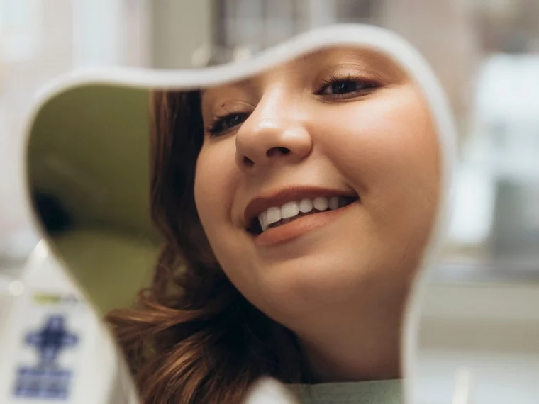 Фото: Почему хорошее протезирование — это не быстро: опыт кемеровского стоматолога-ортопеда 4