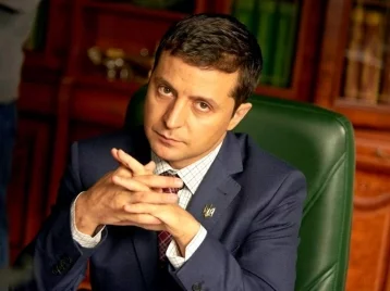 Фото: Зеленский назвал возвращение Крыма приоритетной задачей для депутатов Верховной Рады 1