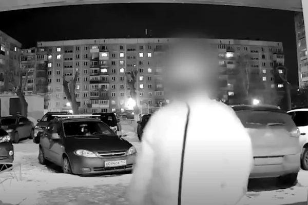 В Новокузнецке подростки повредили 4 домофона с видеонаблюдением