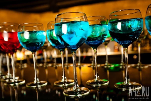 В США актёр Шайа Лабаф устроил драку в баре