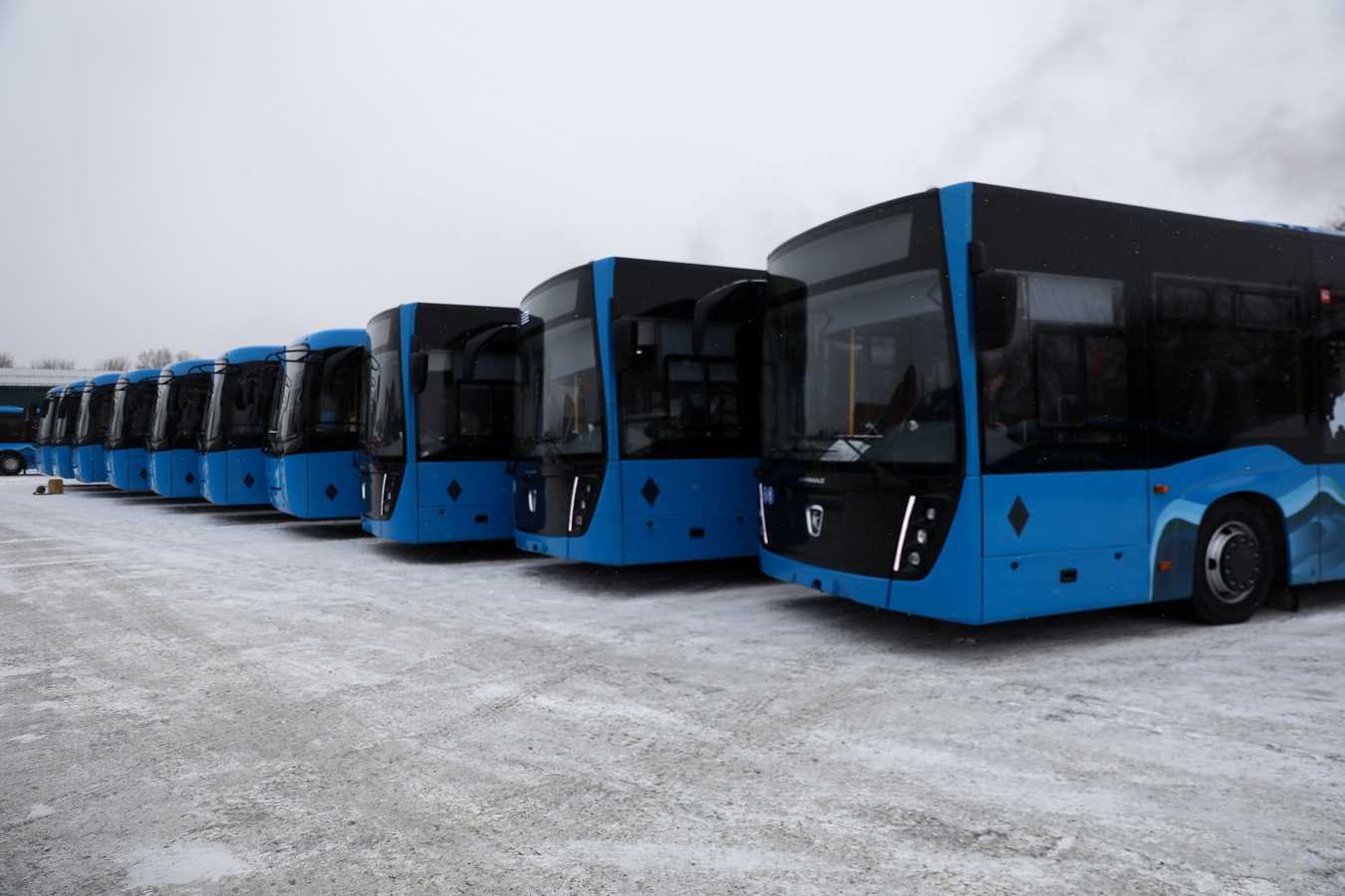 В марте Кузбасс получит оставшуюся партию новых автобусов