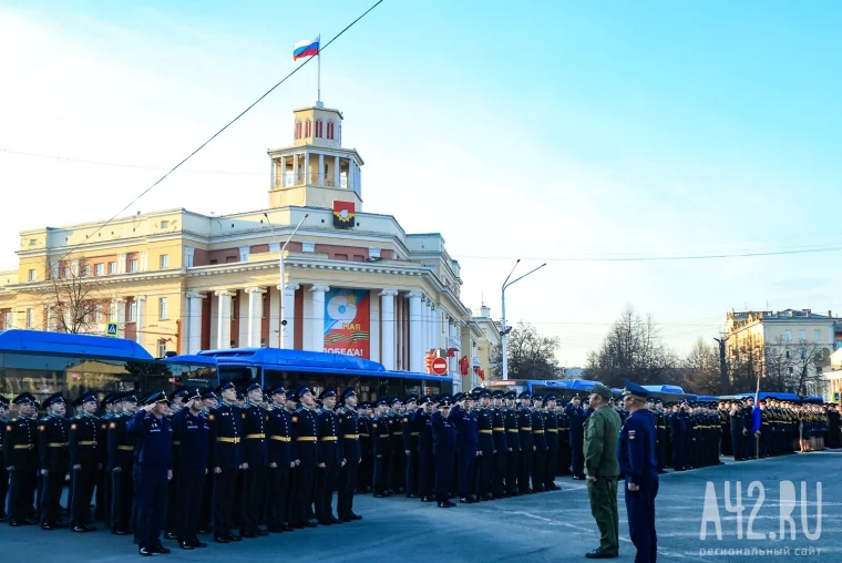 Фото: В Кемерове прошлая первая репетиция торжественного марша ко Дню Победы-2026 71