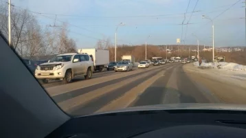 Фото: На Кузбасском мосту в Кемерове предложили установить отбойник 1